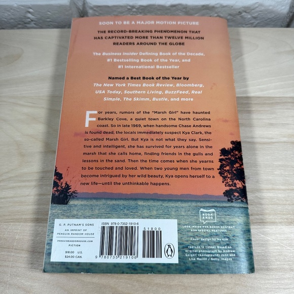 WHERE THE CRAWDADS SING Trade Paperback GUC Buy 1 for $12, 2 for $20, 3 for $24 - Picture 3 of 3